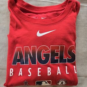 Nike Angels Dry Fit T-Shirt - Large